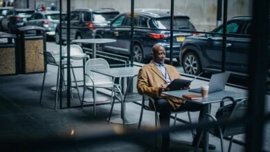 network traffic control office